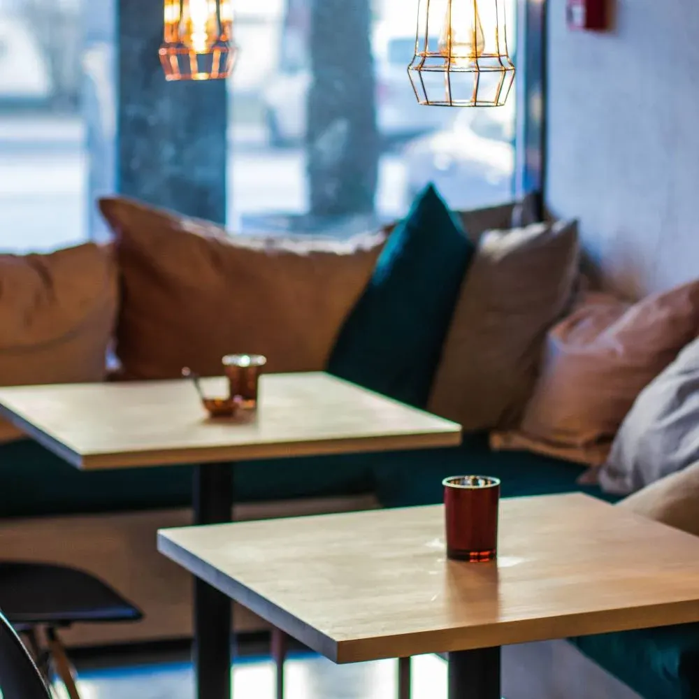 Loungemiljö i Lafinas kontorshotell